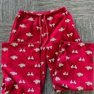 Dr Pepper Women's bows Sweats M